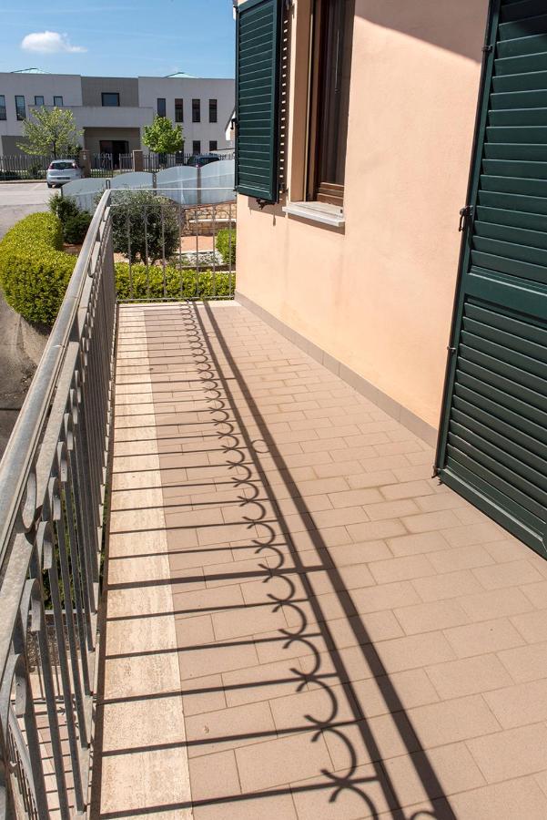 S130 - Sirolo, Deliziosa Villetta Con Terrazzo Exterior photo