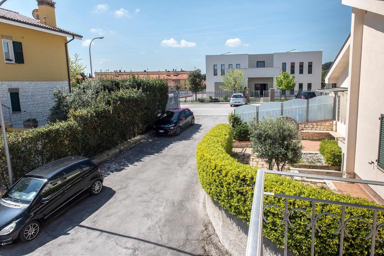 S130 - Sirolo, Deliziosa Villetta Con Terrazzo Exterior photo